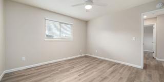 450 Manhattan Ave Gallery 10