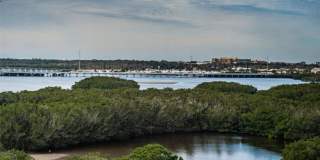 Charming 2BR Condo in Saint Petersburg Gallery 32
