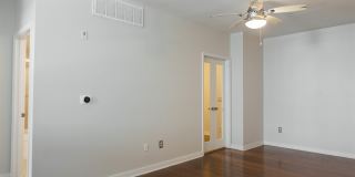 2020 5TH AVENUE Gallery 16