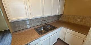 Charming 3 Bedroom Home Near East Toledo & Downtown Gallery 7