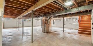 House Close To Campus! Gallery 24