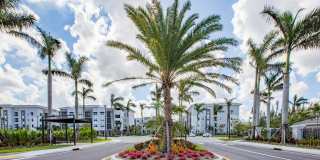 The Point at Palm Beach Grove Gallery 23