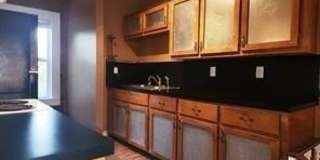 100 E Collin Street Gallery 1