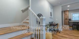 65 E 7th Avenue Gallery 20