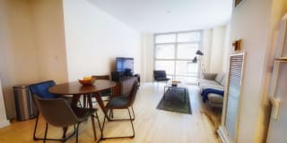 40 Boylston St Gallery 7