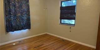 1220 E San Rafael Street Gallery 8