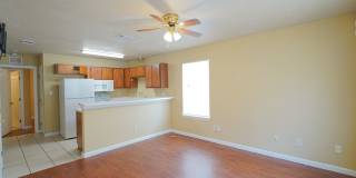3 Bed / 3 Bath Townhome in NW Tallahassee Gallery 4