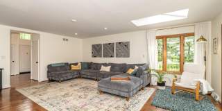 1800 LARK Lane Gallery 10