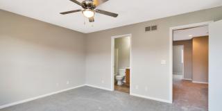 3BR Townhome Near DIA & Light Rail | New Carpet, Garage & Fenced Patio Gallery 16