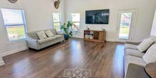 6150 Christmas Drive Gallery 4