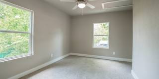 312 Avondale Gallery 22