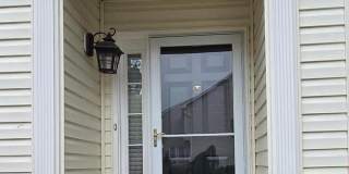 45560 LAKEMONT Square Gallery 2