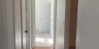 Great 2 Bedroom Condo ! Gallery 20