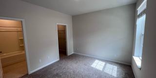 Room in 4 Bedroom Townhome at Lawyers Rd Gallery 37