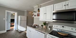Coming Soon! 3 bedroom 1 bathroom house ! Gallery 1
