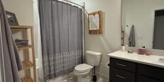 2364 N Freshwater Avenue Gallery 11