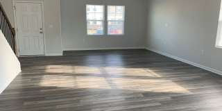 Coming Soon! Gorgeous New Construction Townhome! Available June 15th Gallery 12