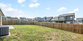 3 Bedroom 3 Bath Home with Bonus Room For Rent! Gallery 28