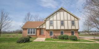 Beautiful Home in Athens City near Buc-ees! Gallery 1
