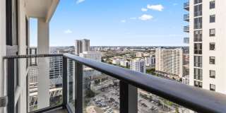 11 NE 6th St Gallery 10