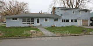 1310 Lake Ave. Gallery 1