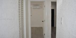 900 Northwest 8th Avenue Gallery 7