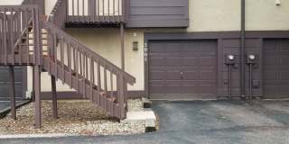 1 Bedroom 1 Bath Townhome with Garage Parking in Village Seven Gallery 1