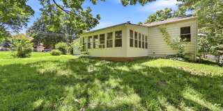 Charming 4-bedroom, 1.5-bath home available now Gallery 36