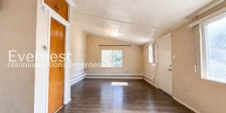 1800 South Washington Street Gallery 7