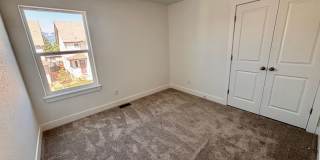 New build 3-Bedroom Townhomes Available Gallery 16