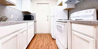 106 Hughson Court Gallery 8