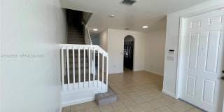 1550 NE 33 AV Gallery 4