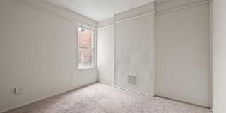 225 N LUZERNE Avenue Gallery 25