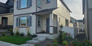 2025 Built 3 Bedroom 2.5 Bath Liberty Lake home like new Gallery 1