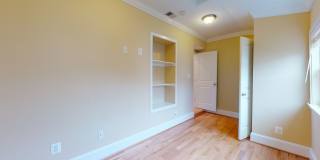 Spacious 4 BR Home with SS appliances, hardwood floors, and more! Gallery 27