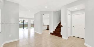 5880 NW 104th Path Gallery 13