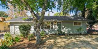 Available NOW!! Charming Tigard One Level Solar=Low Electric Bill! Fenced Yard 1 Small Pet OK 6 Month Lease Max Gallery 1