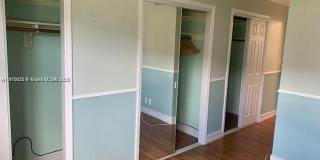 901 NE 14th Ave Gallery 17