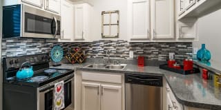 Residences at Holly Oaks Gallery 2