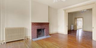 110 BALTIMORE Street Gallery 11