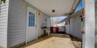 370 Pendleton Pike Gallery 1