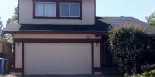 Great Home in H Section of Rohnert Park ~ 5 bedrooms and 2 bathrooms ~ Co Signers are Accepted Gallery 1