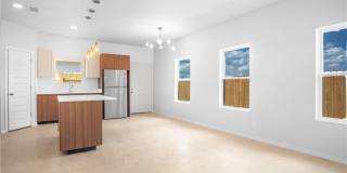 708 N Alexandrite Avenue Gallery 3