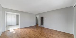 1308 E Oaks Street Gallery 5