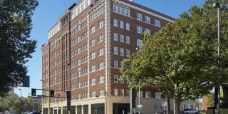 Ambassador Gallery 27