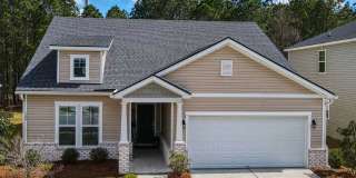 Spacious 4 bed, 2 bath Home with Neighborhood Amenities! Gallery 1
