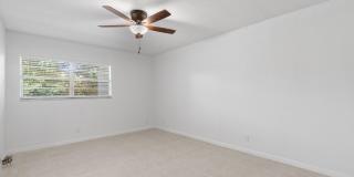 10693 N Military Trail Gallery 6