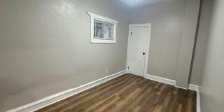 3138 Seymour Avenue - Down Gallery 10