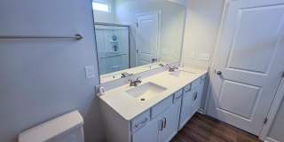 427 McGarry Drive Gallery 8