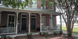 522 1/2 North 1st Street Gallery 1